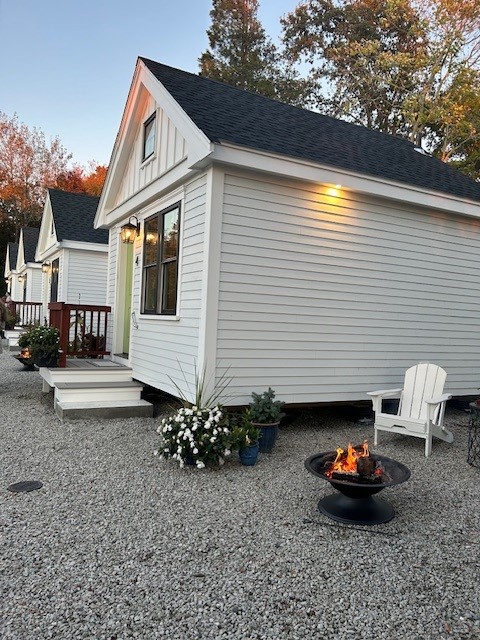 Cottage with private fire pit