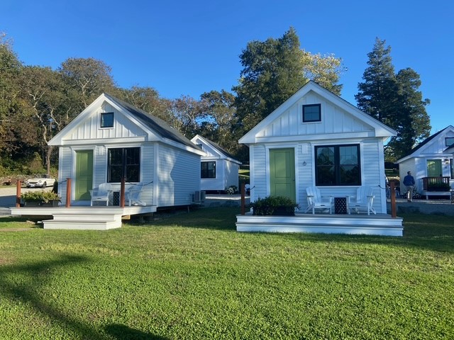 Cottages 5 6